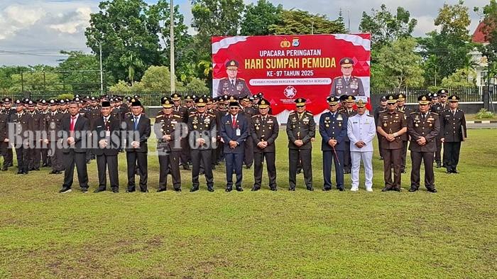 Ungkap Kasus Sabu Ratusan Kilo, Personel Polda Kalsel Dapat Penghargaan di Momen Sumpah Pemuda 2025