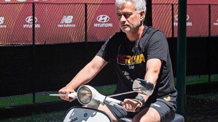 Comeback Mourinho Bersama Klub Liga Italia, Bawa AS Roma Menang 10-0 di Laga Perdana