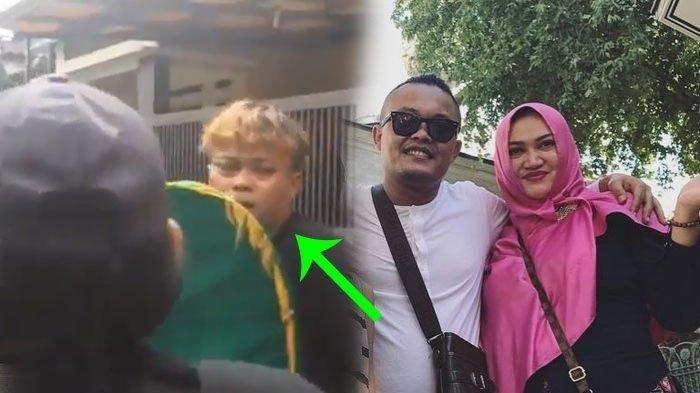 Video Sule Ikut Gotong Keranda Jenazah Lina ke Ambulans. 