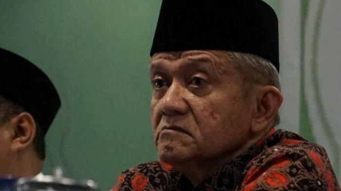 MUI Sebut Pemerintah Larang Shalat Jumat Tapi Biarkan Orang Berkumpul di Mal dan Bandara