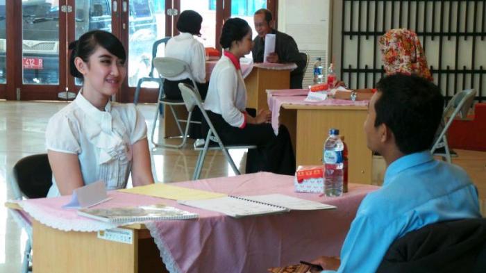 Dita Senang Masuk Seksi Konsumsi