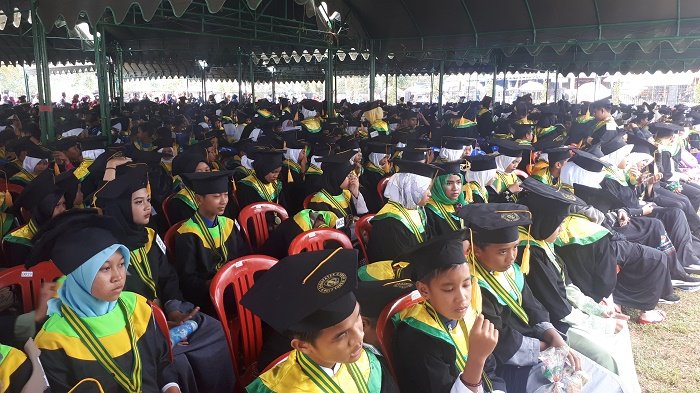 1.450 Santri di Balangan Ikuti Wisuda TK/TP Al Quran BKPRMI XXVII