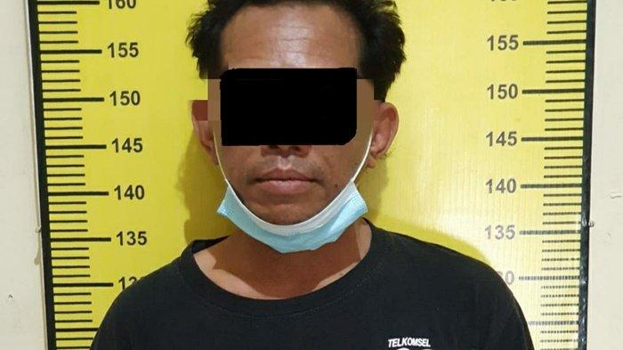 Penghuni Kontrakan Ini Ketahuan Petugas Satresnarkoba Polres Tabalong Buang Sabu