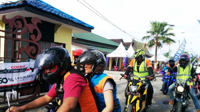 Peserta Blue Core Yamaha Motor Show Diajak Keliling Kota Banjarmasin