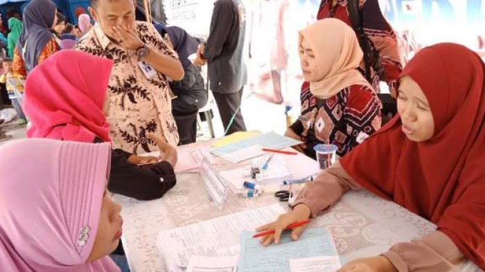 KTP Elektronik Ekspres Gratis Masih Ada Sehari Lagi, Bakal Diserahkan Mendagri