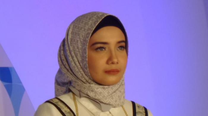 Pengakuan Zaskia Sungkar Soal Tantangan Terberat Mengenakan Hijab