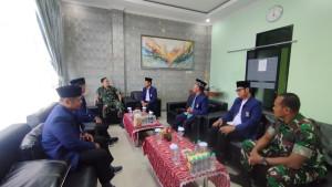 AKRAB-Suasana-keakraban-audiensi-Anton-Kuswoyo-xcd.jpg