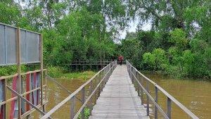 Ada-fasilitas-gazebo-dan-titian-Rambai-Center-kawasan-Desa-Wisata.jpg