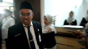 Agus-Dyan-Nur-usai-menghadiri-acara-pelantikan-Anggota-DPRD-Banjarbaru.jpg