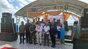 Anggota-DPRD-Kotabaru-H-Abdul-Khalik-polo-putih-menghadiri-pembukaan-Festival-Katir-Race.jpg