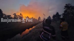 Api-berkobar-di-lahan-kawasan-Pengayuan-Banjarbaru.jpg