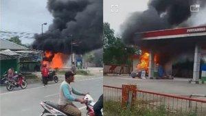Api-berkobar-di-sebuah-SPBU-di-Jalan-Transmigrasi-Desa-Sarigadung.jpg