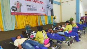 Atlet-dan-Bugar-Sports-Center-BSC-Banjarmasin-donor-darah-PMI.jpg