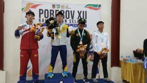 Atlet-peraih-medali-emas-untuk-cabor-Gulat-dari-Kabuoaten-HSU.jpg