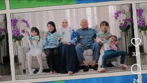 BANK-Kalsel-Gubernur-Kalsel-H-Muhidin-bersama-sd.jpg