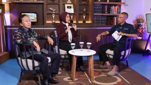 BERI-PANDANGAN-Dosen-Ibitek-Banjarmasin-Erini-Junita-d.jpg