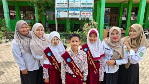 BERTOTO-Kepala-SDN-Rantau-Kiwa-II-Nurul-Huda-Md.jpg