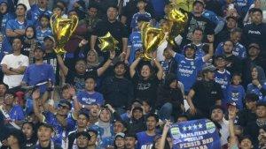 Bobotoh-Persib-Bandung-vs-Barito-Putra-pekan-ke-32-Liga-1-2024-2025.jpg