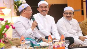 Bupati-Banjar-H-Saidi-Mansyur-menghadiri-peringatan-Maulid-Nabi-Muhammad.jpg
