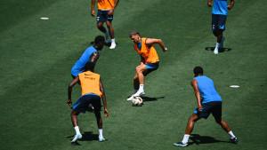 Chelsea-sedang-gencar-di-bursa-transfer-di-Liga-Inggris-kesepakatan-Kiernan-Dewsbury-Hall.jpg