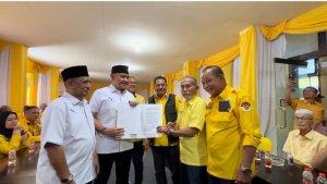 DPD-Partai-Golkar-Provinsi-Kalimantan-Selatan-memberikandd.jpg
