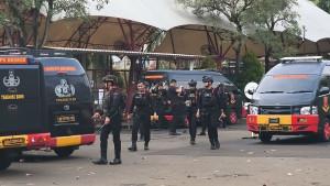 GEGANA-Mobil-gegana-terparkir-di-halaman-Mentari-Ins.jpg