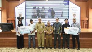 GERAKAN-NASIONAL-Bank-Kalsel-dukung-gerakan-1.jpg