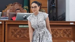Gaya-Nikita-Mirzani-saat-sidang-di-PN-Jakarta-Selatan-Kamis-1892025.jpg