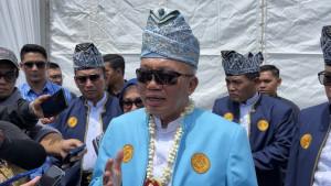 Gubernur-Kalsel-Muhidin-menanggapi-penolakan-rencana-Taman-Nasional-Meratus.jpg