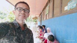 Guru-SDN-Sampurna-2-di-Unit-Permukiman-Transmigrasi-1.jpg