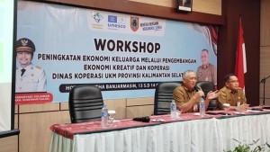 Gusti-Yanuar-Noor-Rifai-membuka-Workshop-Peningkatan-Ekonomi-Keluarga.jpg