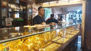 HARGA-EMAS-PERHIASAN-Toko-emas-di-kota-Banjarmasin-1.jpg