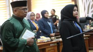 Hairunnissa-menjalani-prosesi-pengucapan-sumpah-janji-jabatan.jpg