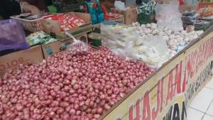 Harga-bawang-merah-dan-bawang-putih-kembali-normal.jpg