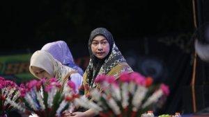 Hj-Erna-Lisa-Halaby-Ketua-Yayasan-Abdul-Aziz-Halaby1.jpg