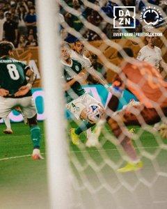 Jadwal-sepak-bola-malam-hari-ini-Sabtu-dan-Minggu-PSG-Real-Madrid-Persib.jpg