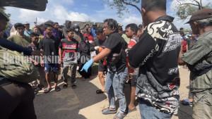 KECELAKAAN-Jalanan-macet-total-di-tengah-proses-evakuasi-koDD.jpg