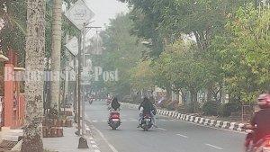 Kabut-asap-di-Amuntai-Kabupaten-HSU-akibat-karhutla-kalsel-Selasa-02102023.jpg