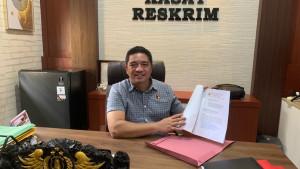 Kasat-Reskrim-Polres-HSS-Iptu-Felly-Manurung-soal-pungli.jpg