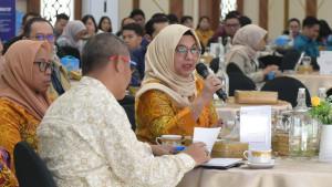 Kepala-Bapenda-Kota-Palangka-Raya-Emi-Abriyani-SE-MSi.jpg