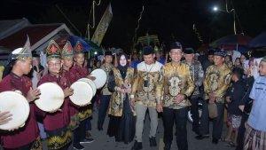 Kesenian-hadrah-pada-pembukaan-MTQ-ke-50-tingkat-Kabupaten-HSS.jpg