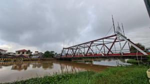 Ketinggian-air-di-Sungai-Negara-di-Pusat-Kota-Amuntai.jpg