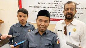 Ketua-Badan-Pengawas-Pemilu-Provinsi-Kalimantan-Selatan-Aries-Mardiono-kamis-30112023.jpg