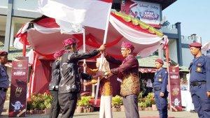 Ketua-KPU-Kabupaten-Tala-Rudy-Pratikno-pada-Kirab-Pemilu-2024-Jumat-01092023-1.jpg