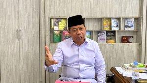 Ketua-PWNU-Kalsel-M-Tambrin-diwawancara-media-di-Banjarmasin.jpg