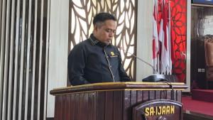Ketua-Pansus-II-M-Lutfi-Ali-sampai-laporan-akhir-pembahasan-Raperda.jpg