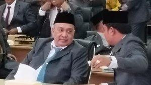 Ketua-dan-Wakil-Ketua-DPRD-HST-Terpilih-Hendra-Suryadi-2.jpg