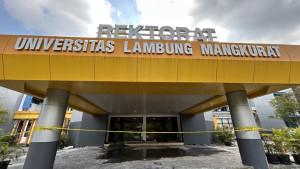 Kondisi-areal-Gedung-Rektorat-Universitas-Lambung-Mangkurat-Banjarmasin.jpg