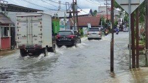 Kondisi-terkini-banjir-di-HSU-yang-masih-sebabkan-rendaman.jpg