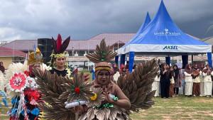 LOMBA-Peserta-lomba-fashion-show-tampil-paSDD.jpg